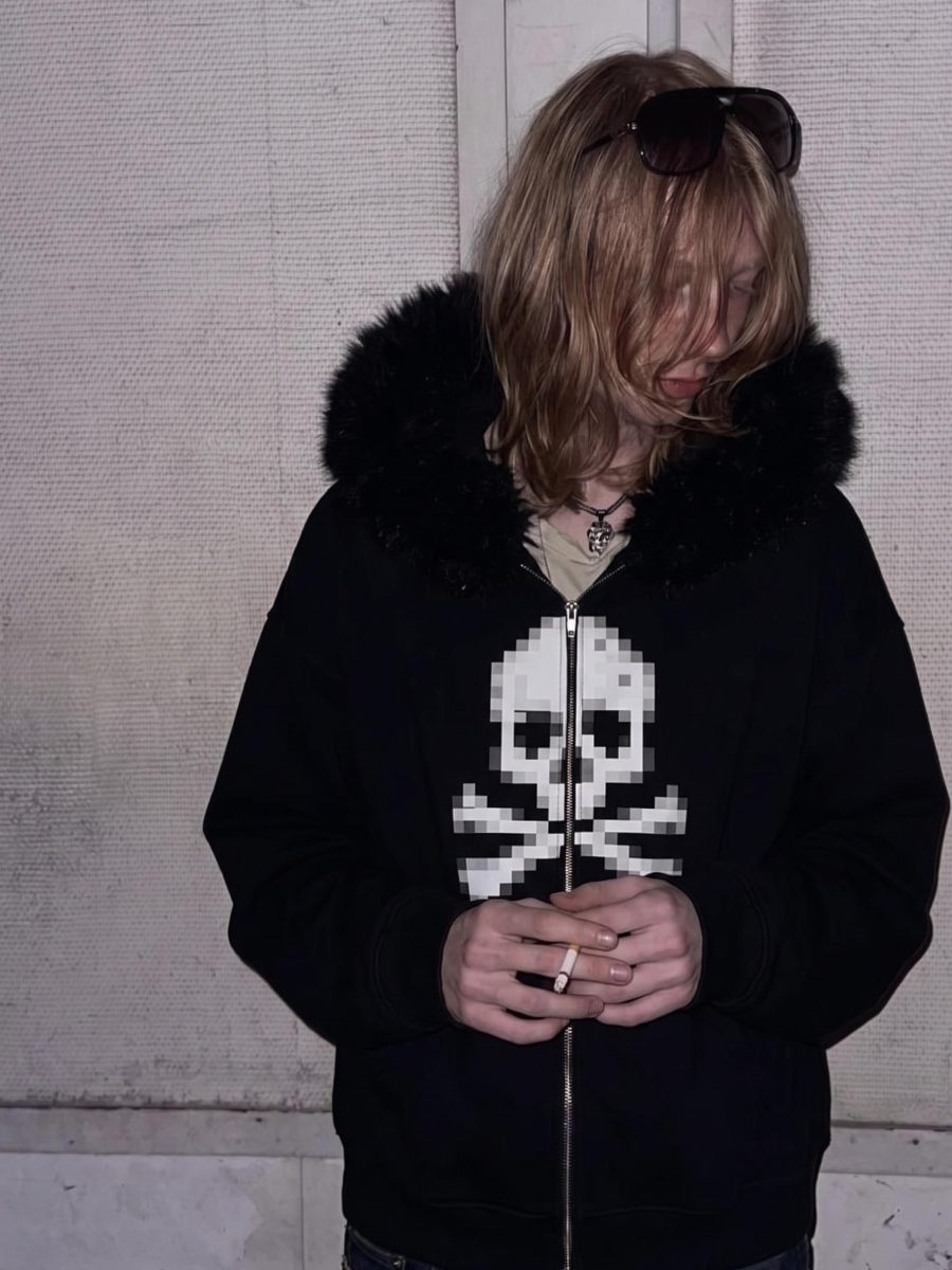 PIXEL ZIP-UP FUR HOODIE