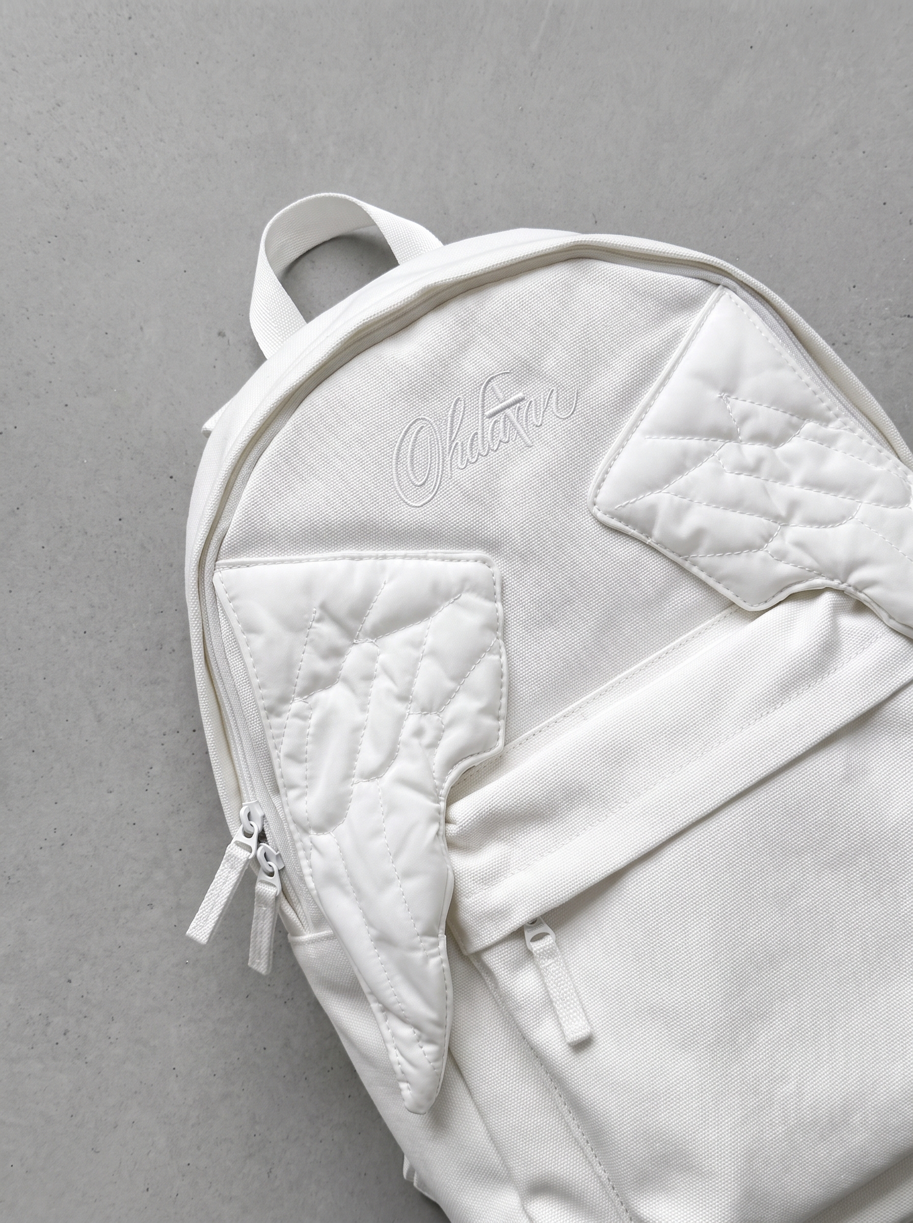 HEAVEN’S BACKPACK WHITE