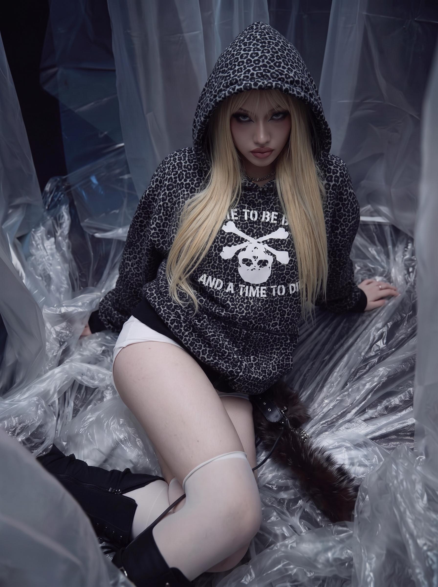 N9 LEOPARD HOODIE