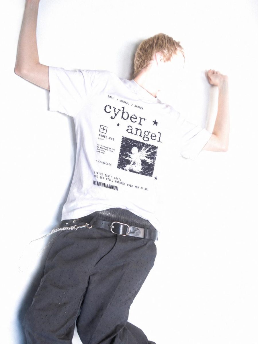 CYBER T-SHIRT