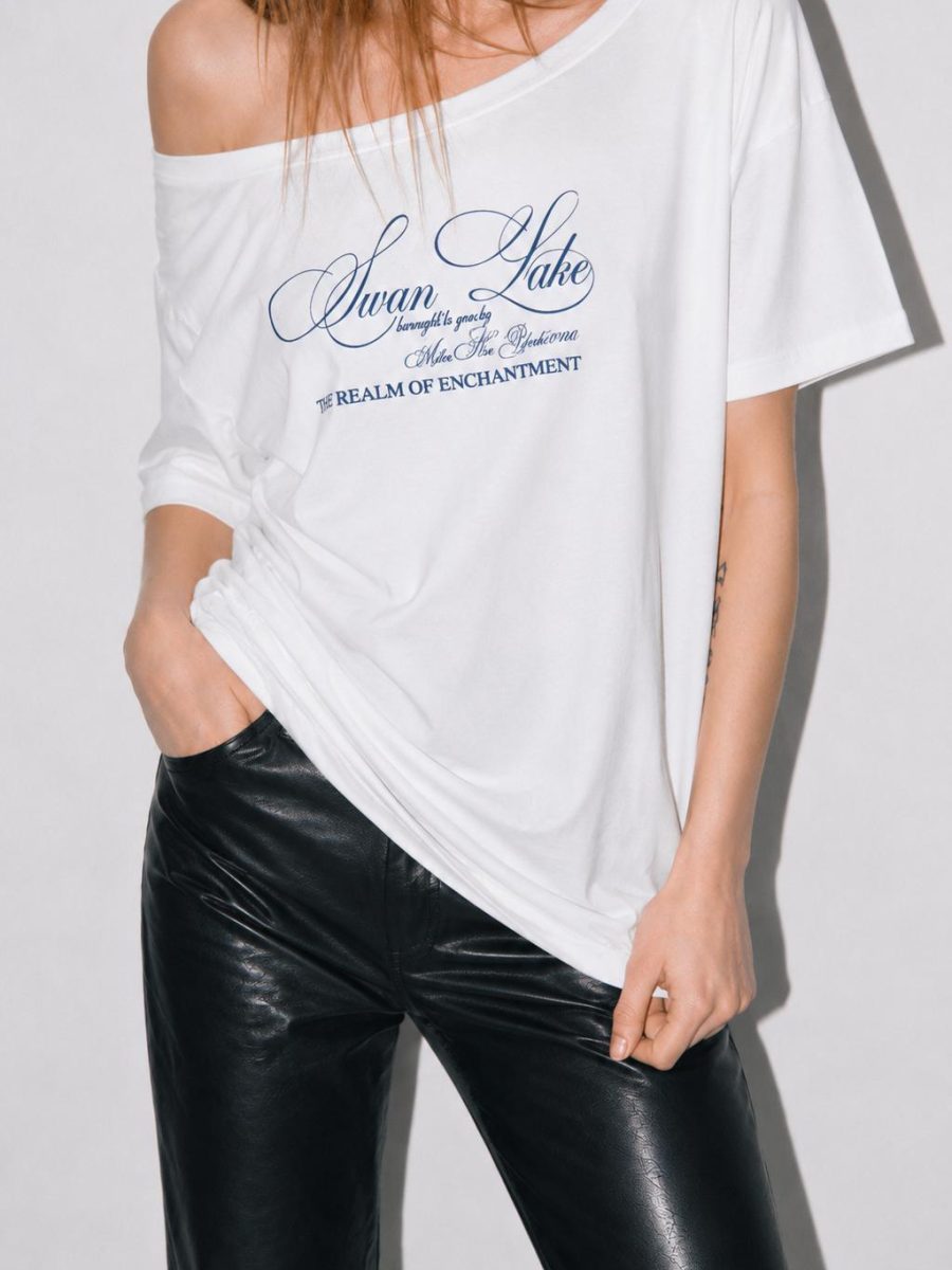 SWAN LAKE T-SHIRT
