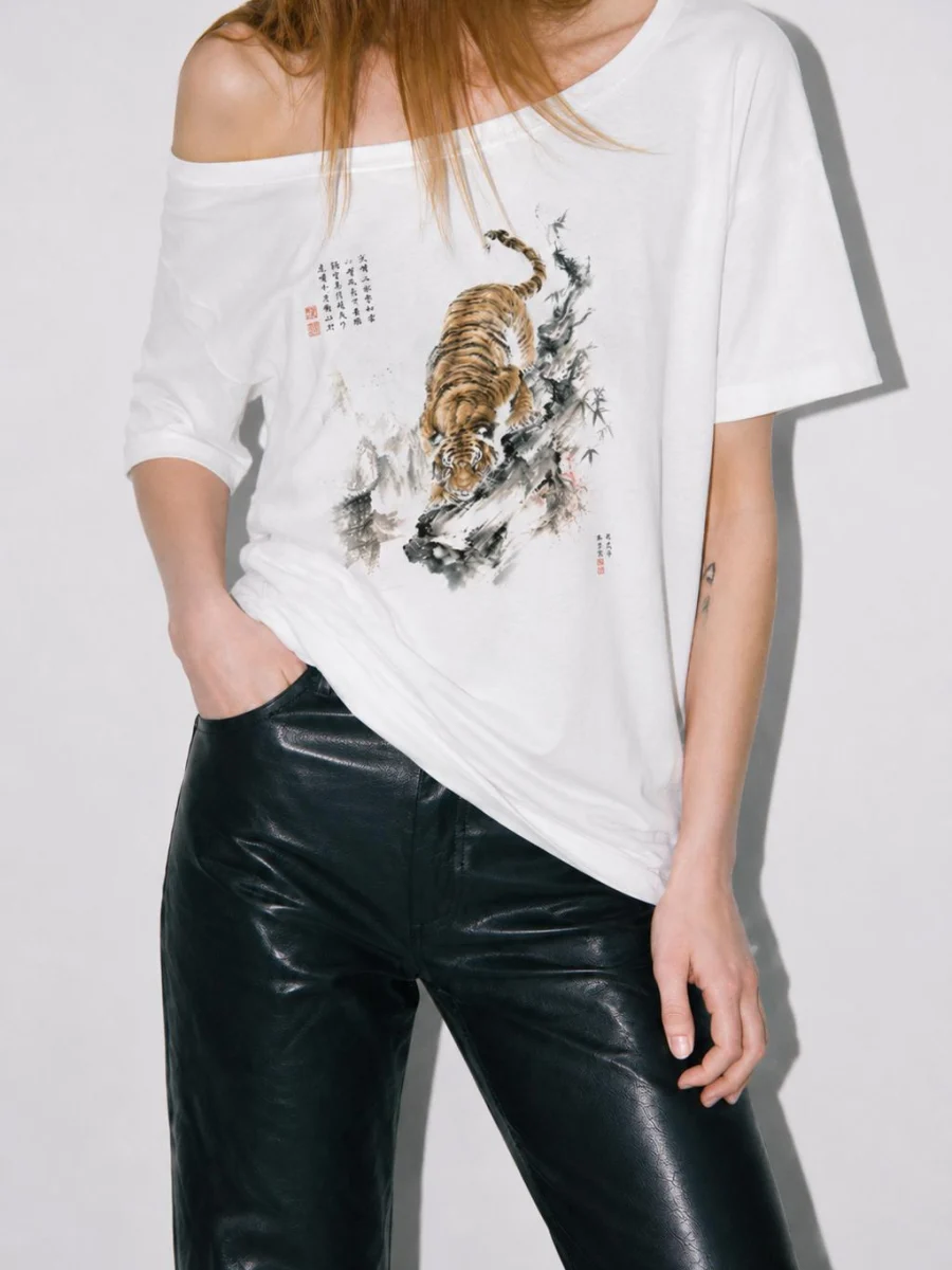 SPIRIT ONE SHOULDER T-SHIRT