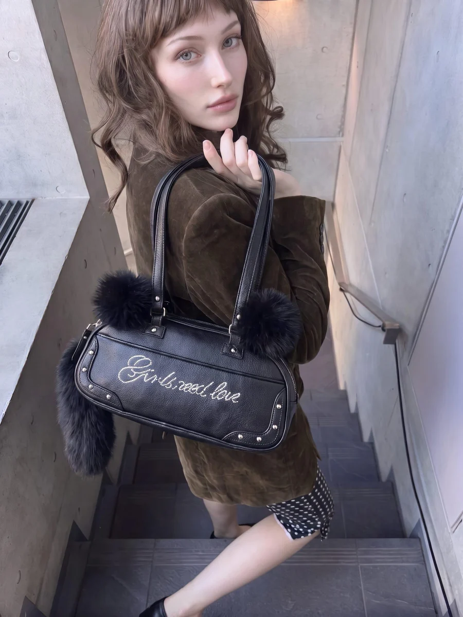 GIRLSNEED BAG
