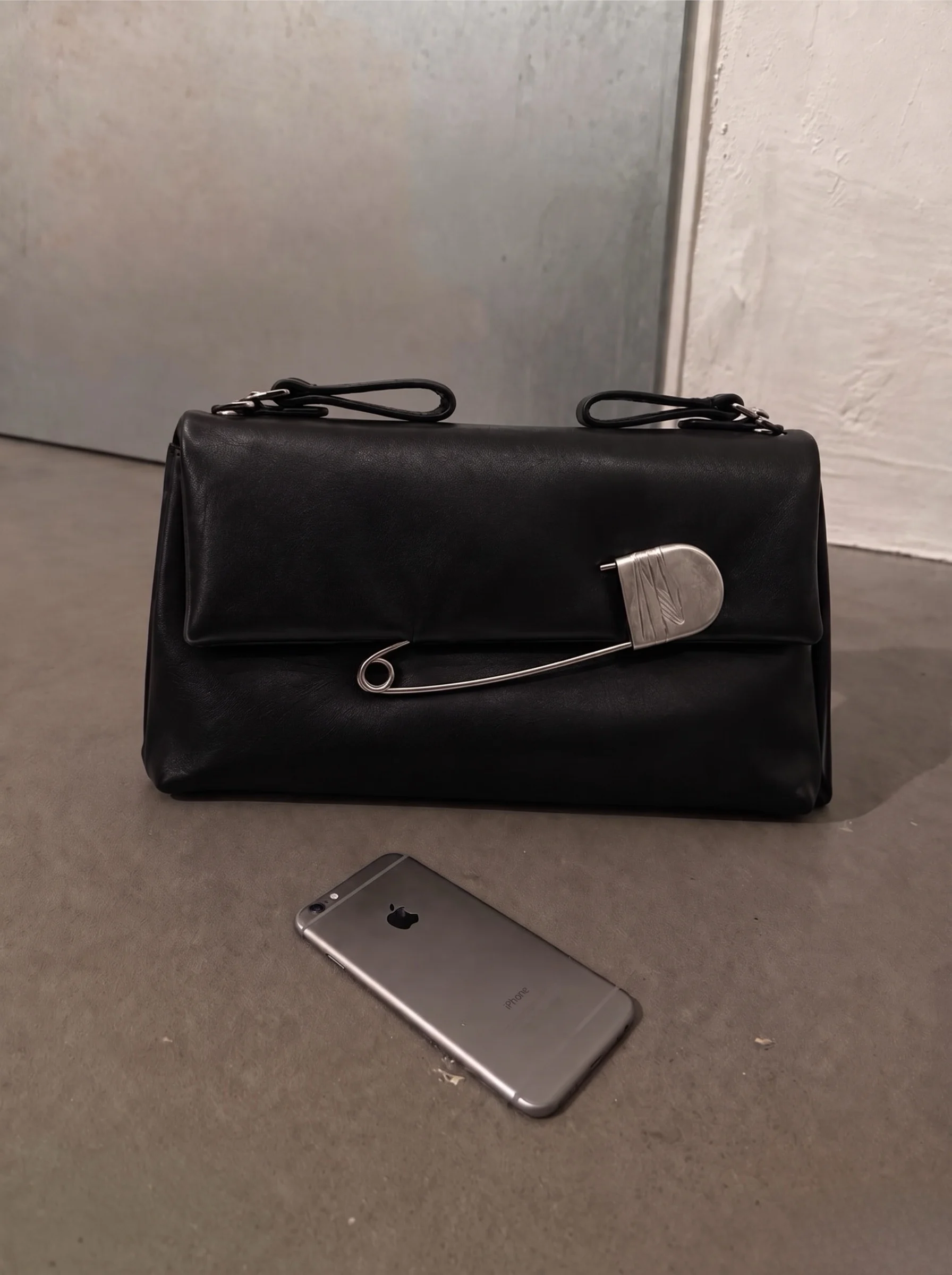 404 BAG